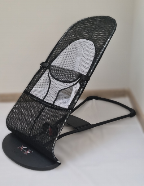 Neoriginální, síťovaný potah na lehátko Babybjörn - Černý